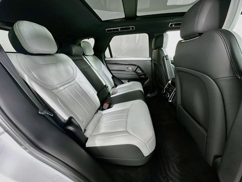 Certified 2025 Land Rover Range Rover Sport Dynamic SE AWD/4WD image 26