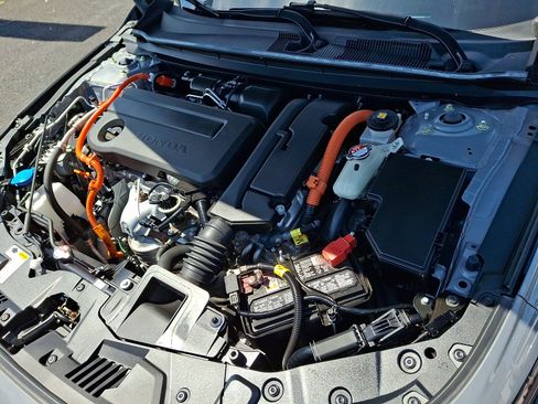 Used 2023 Honda Accord Sport image 27