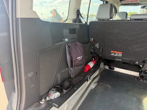 Used 2016 Ford Transit Connect XL FWD image 12