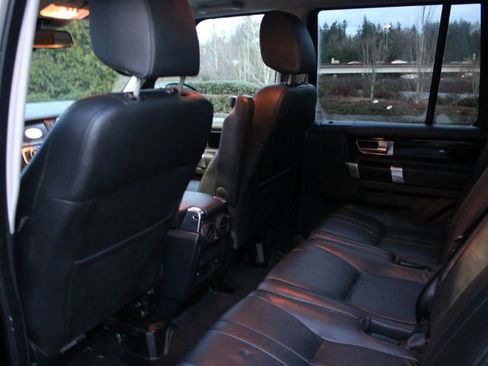 Used 2014 Land Rover LR4 HSE image 37