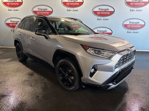 Used 2021 Toyota RAV4 XSE image 3