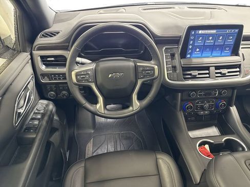 Certified 2023 Chevrolet Tahoe Z71 w/ Luxury Package AWD/4WD image 16