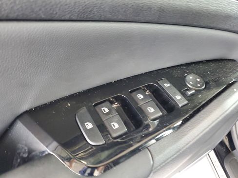 Used 2024 Kia Sportage EX FWD image 16