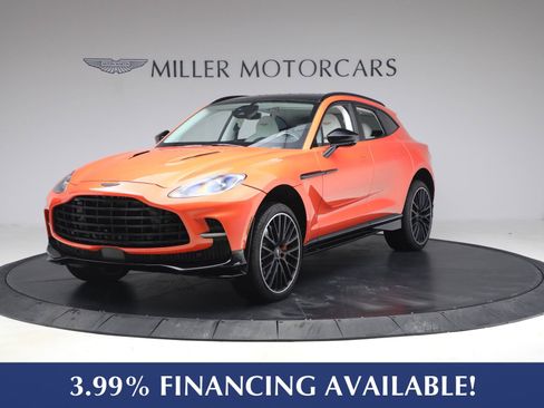 Used 2024 Aston Martin DBX 707 AWD/4WD image 1