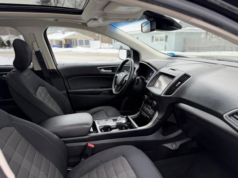 Used 2019 Ford Edge SEL image 10