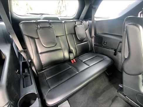 Used 2020 Ford Explorer Limited w/ Class III Trailer Tow Package image 28