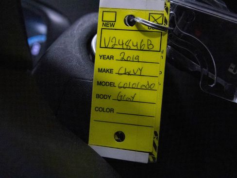 Used 2019 Chevrolet Colorado ZR2 image 26