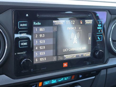 Used 2018 Toyota Tacoma TRD Off-Road image 24