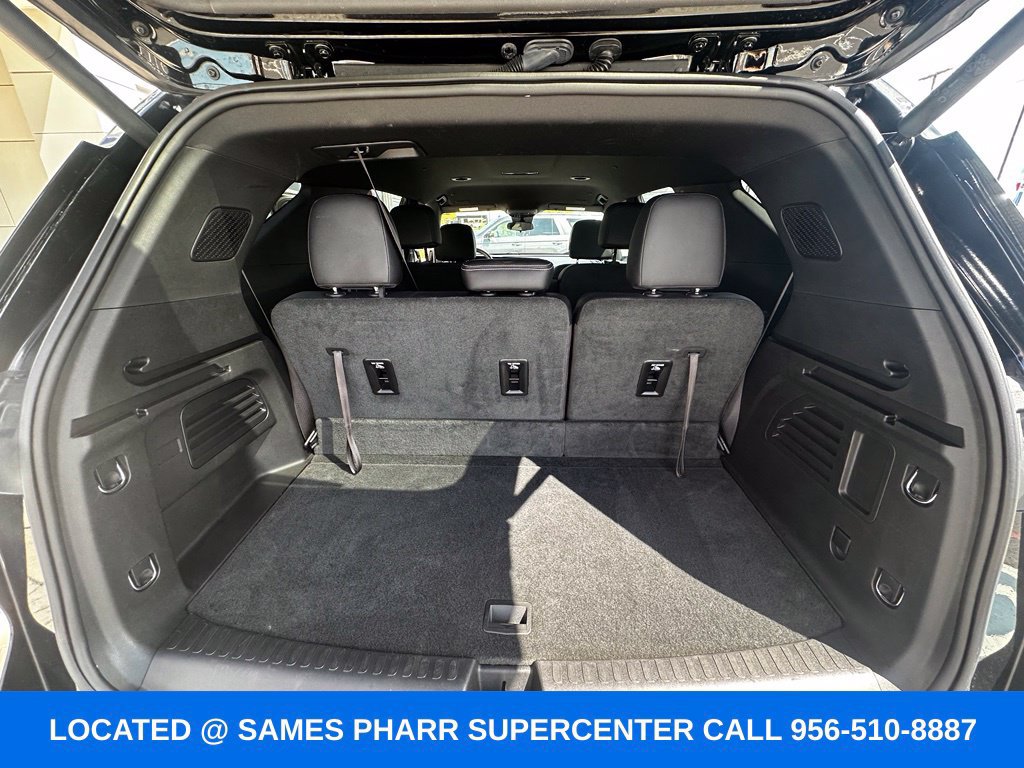 Used 2026 Chevrolet Traverse LT AWD/4WD image 26