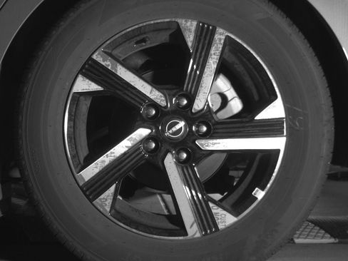 Used 2025 Nissan Sentra SV FWD image 11