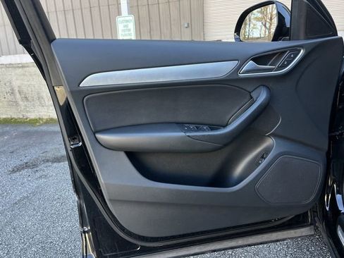 Used 2018 Audi Q3 2.0T Premium w/ Convenience Package image 10