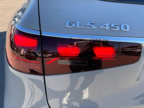 New 2026 Mercedes-Benz GLS 450 GLS 450 image 14