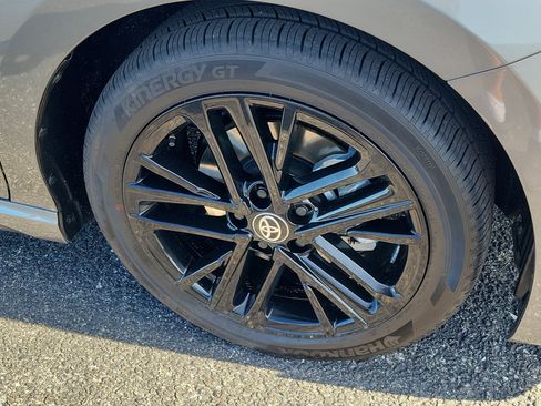 Certified 2026 Toyota Camry SE FWD image 8