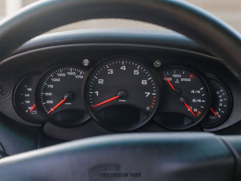 Used 1999 Porsche 911 Carrera image 21