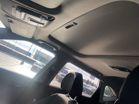 Used 2023 Kia Seltos EX image 11