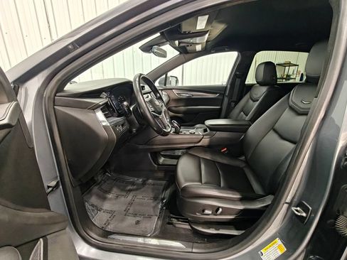 Used 2020 Cadillac XT5 Luxury AWD/4WD image 24