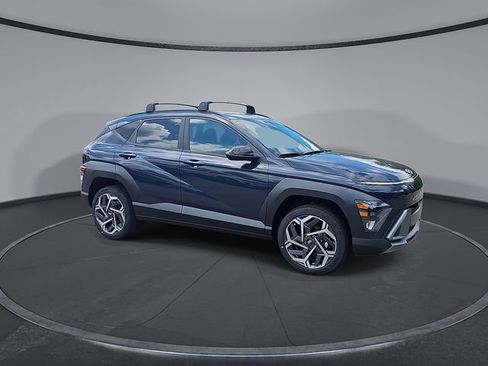 New 2026 Hyundai Kona SEL Premium AWD/4WD image 2