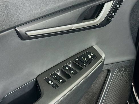 Used 2024 Kia EV6 Light AWD/4WD image 12