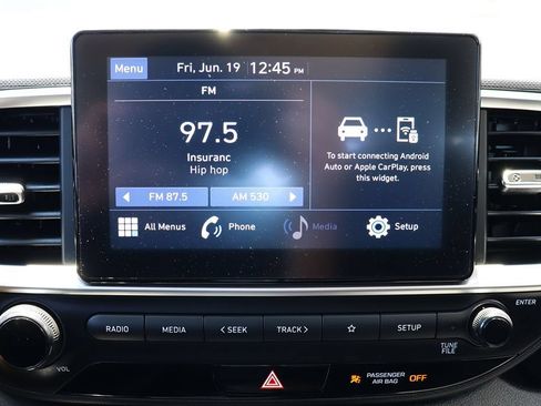 Used 2021 Hyundai Venue SEL FWD image 46