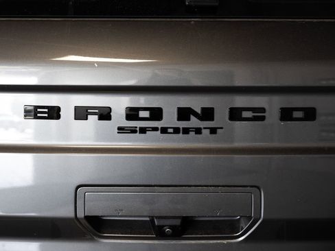 Used 2022 Ford Bronco Sport AWD/4WD image 6
