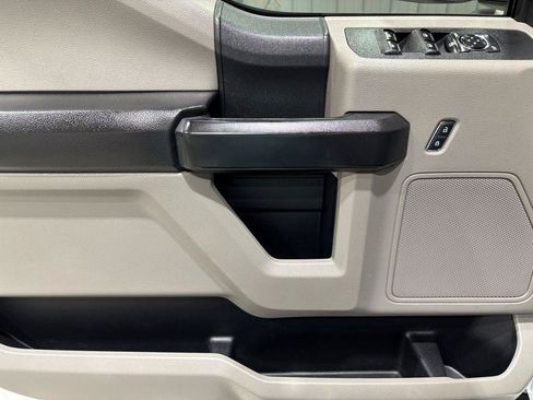 Used 2019 Ford F250 XL w/ Power Equipment Group AWD/4WD image 16