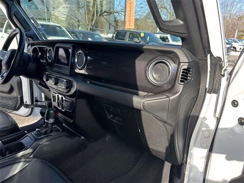 Certified 2021 Jeep Wrangler Unlimited Sahara image 22