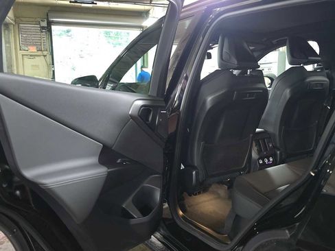 Used 2025 BMW X3 xDrive30i w/ Premium Package AWD/4WD image 15