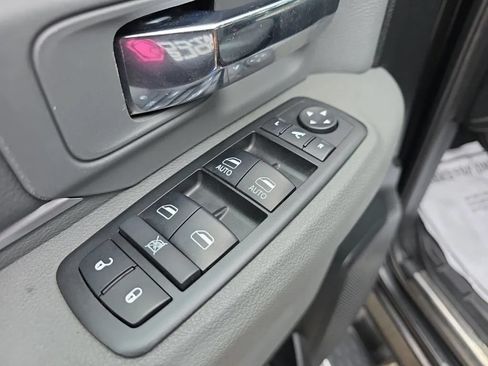 Used 2018 RAM 2500 Big Horn AWD/4WD image 12