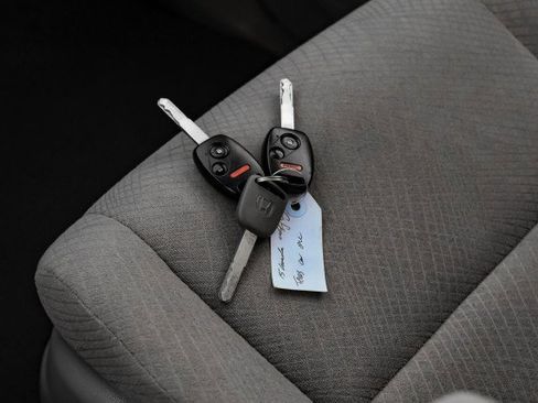 Used 2015 Honda Odyssey LX image 53