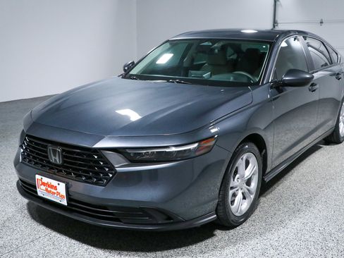 Used 2024 Honda Accord LX image 29