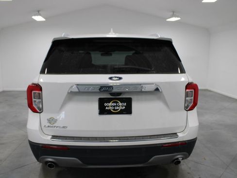 Used 2021 Ford Explorer Limited w/ Equipment Group 301A RWD image 8