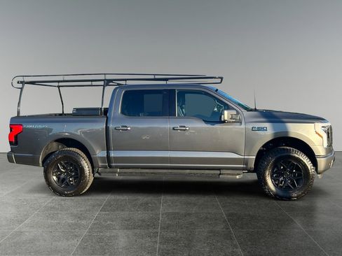 Used 2025 Ford F150 Lightning Lariat image 8