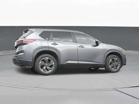 Used 2024 Nissan Rogue SV AWD/4WD image 49