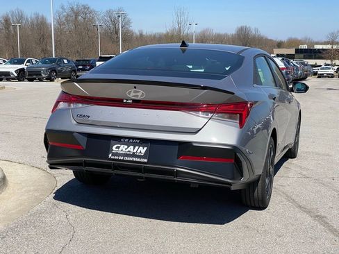 New 2026 Hyundai Elantra SEL Sport Premium FWD image 8
