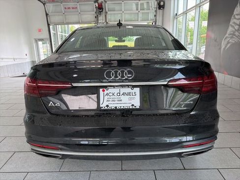 Used 2024 Audi A4 2.0T Premium w/ Convenience Package AWD/4WD image 4