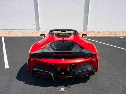 Used 2025 Ferrari SF90 Spider AWD/4WD image 8
