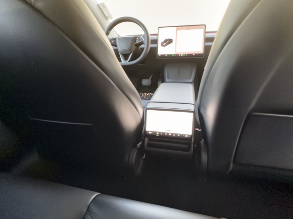 Used 2025 Tesla Model 3 Long Range RWD image 31
