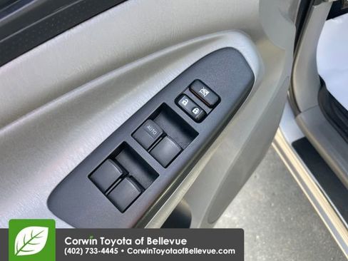 Used 2014 Toyota Tacoma 4x4 Double Cab w/ SR5 Package image 19