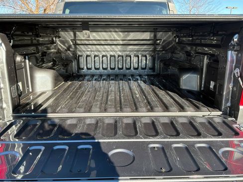 Used 2022 Ford Maverick XLT image 29