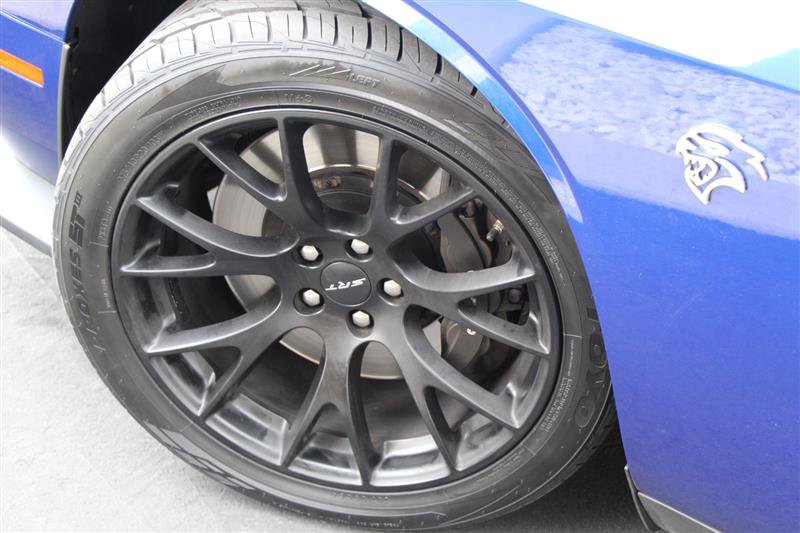 Used 2019 Dodge Challenger SRT Hellcat RWD image 30