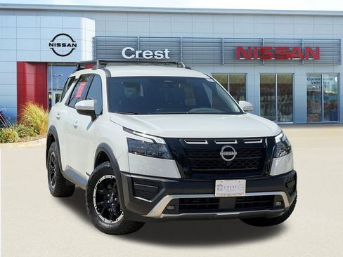 Certified 2025 Nissan Pathfinder Rock Creek AWD/4WD image 1