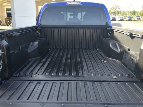 Certified 2022 Toyota Tacoma SR5 w/ Technology Package image 13