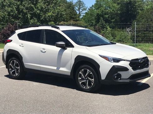 Certified 2024 Subaru Crosstrek 2.0i Premium AWD/4WD image 2