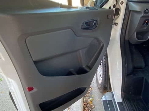 Used 2025 Ford Transit 250 Low Roof w/ Exterior Upgrade Package RWD image 23
