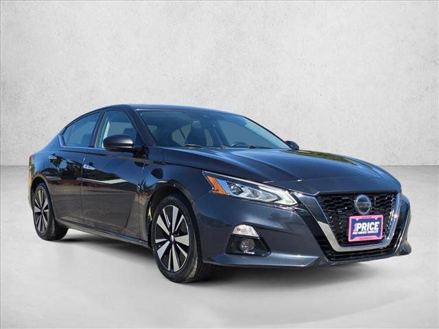Used 2020 Nissan Altima 2.5 SL FWD image 7