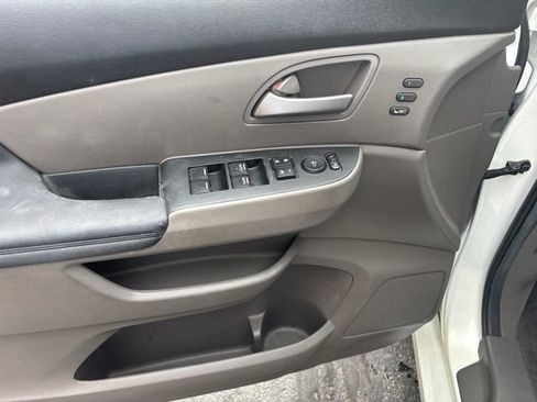 Used 2012 Honda Odyssey Touring image 9