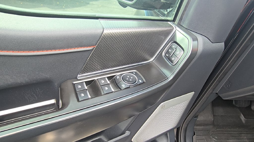 Used 2024 Ford F150 Raptor AWD/4WD image 10