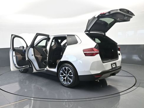 Used 2025 BMW X3 xDrive30i w/ M Sport Package image 80