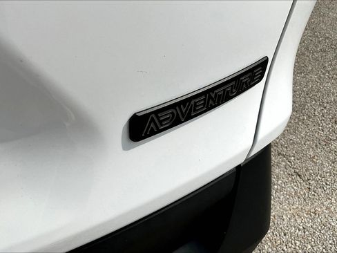 Used 2024 Toyota RAV4 Adventure image 8