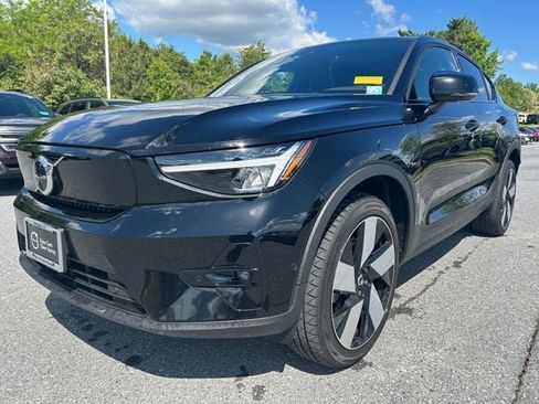 Certified 2023 Volvo C40 P8 Recharge Plus AWD/4WD image 1